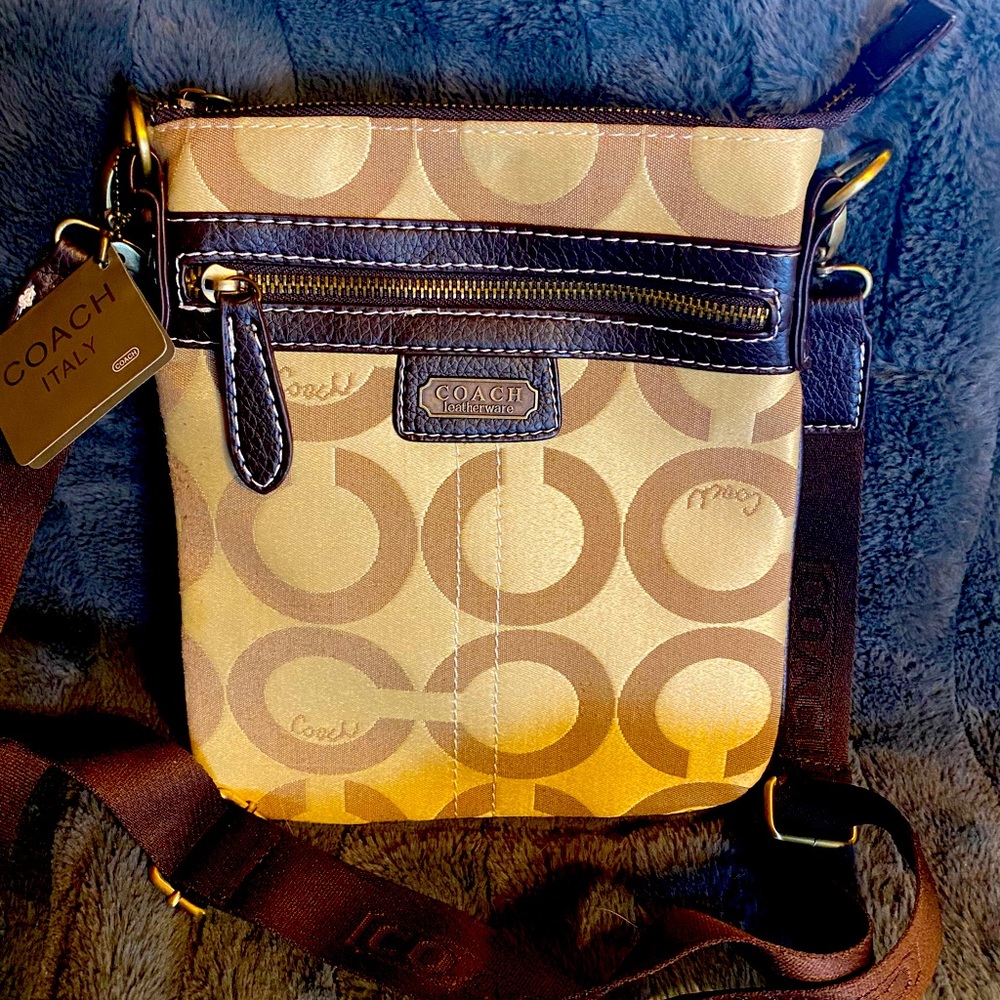 Beautiful Coach crossbody